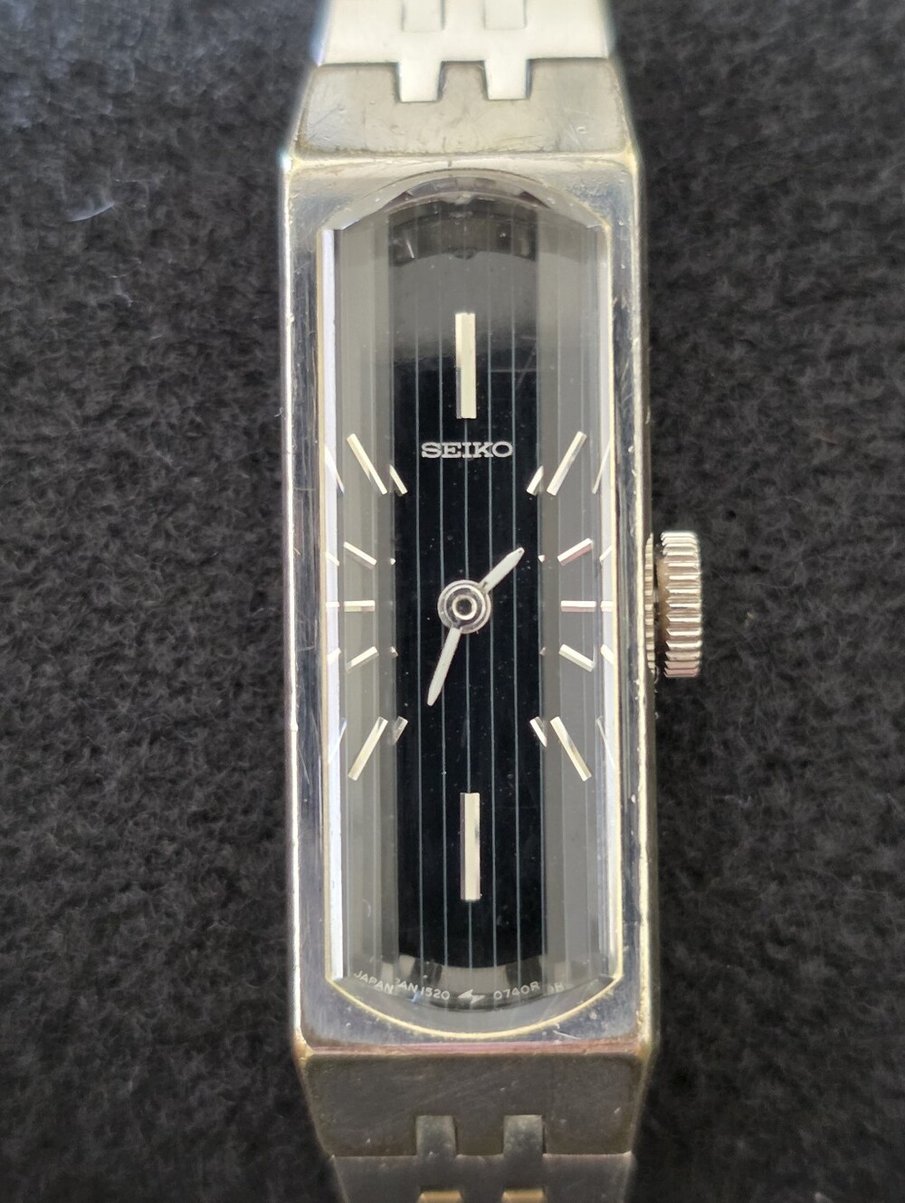 VTG Seiko 17J Tank Black Pinstripe Dial Faceted Cylinder Manual Watch READ DESCR